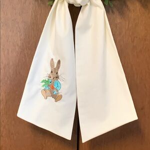 Cream Holiday wreath sash with Festive Charm